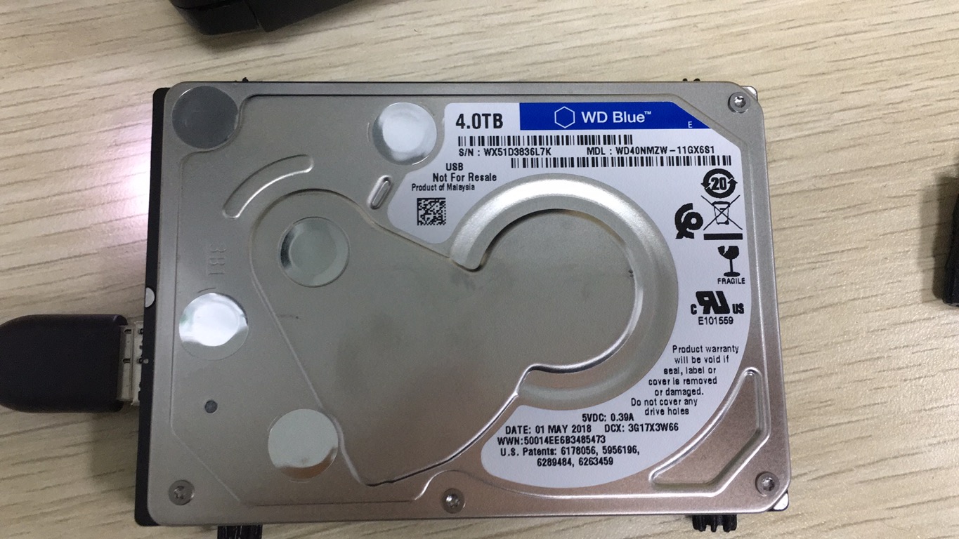 蒋先生4TWD硬盘开盘数据恢复成功