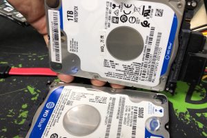 WD10SPZX开盘数据恢复成功